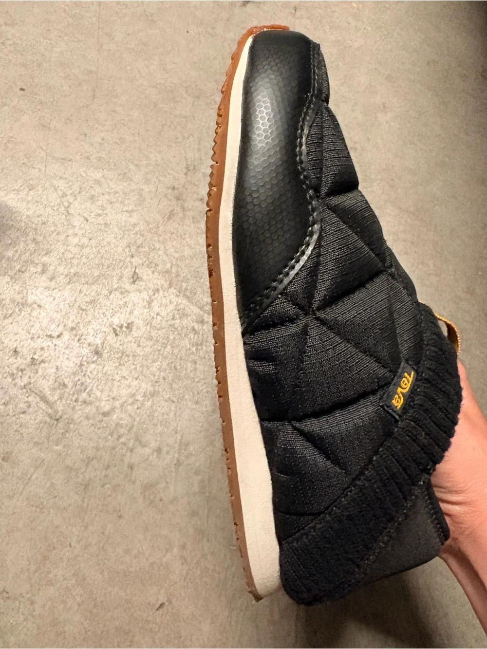 Teva Kids ReEmber Terrain Black Moccasin Slip-Ons big kids size 6 women 7.5